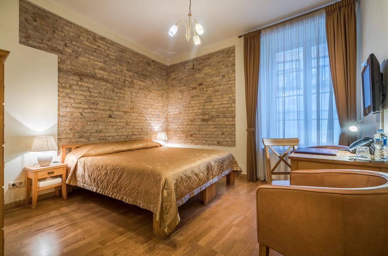 Hotel Tilto Vilnius Pokoj fotografie